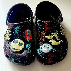 Crocs Disney The Nightmare Before Christmas Clogs NWT Glow in the Dark